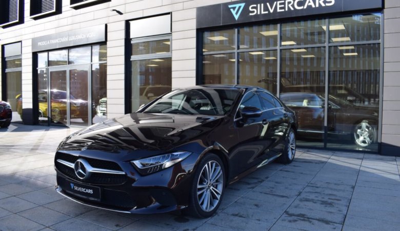 galerie: Showroom Silvercars