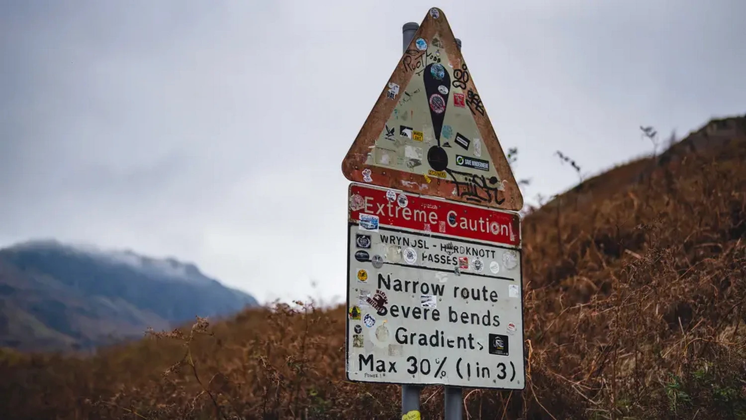 galerie: DBX S vs Purosangue